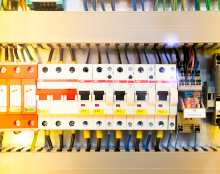 Tips Memilih Genset dengan Daya yang Sesuai Kebutuhan